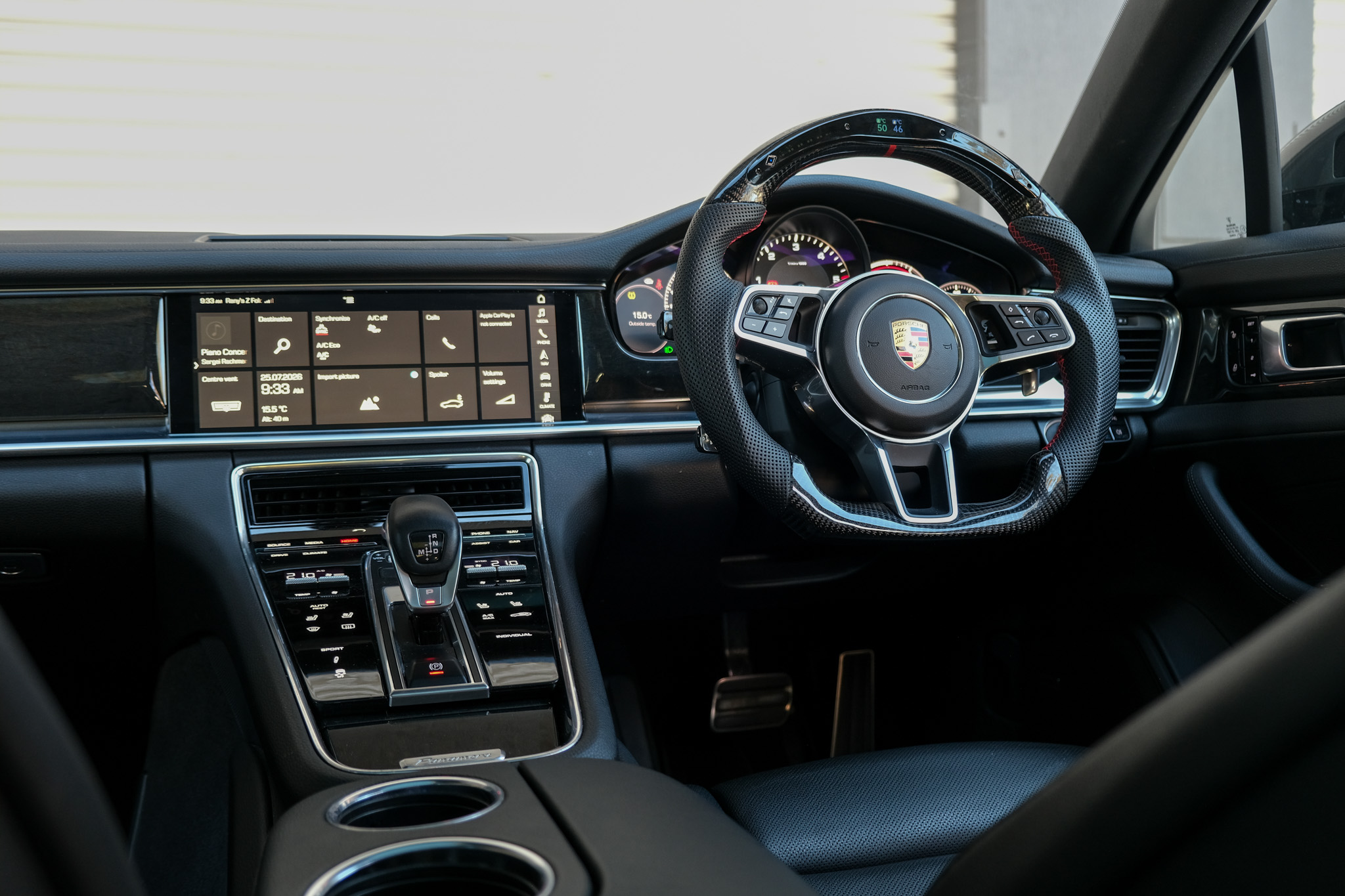 Porsche Panamera interior detail